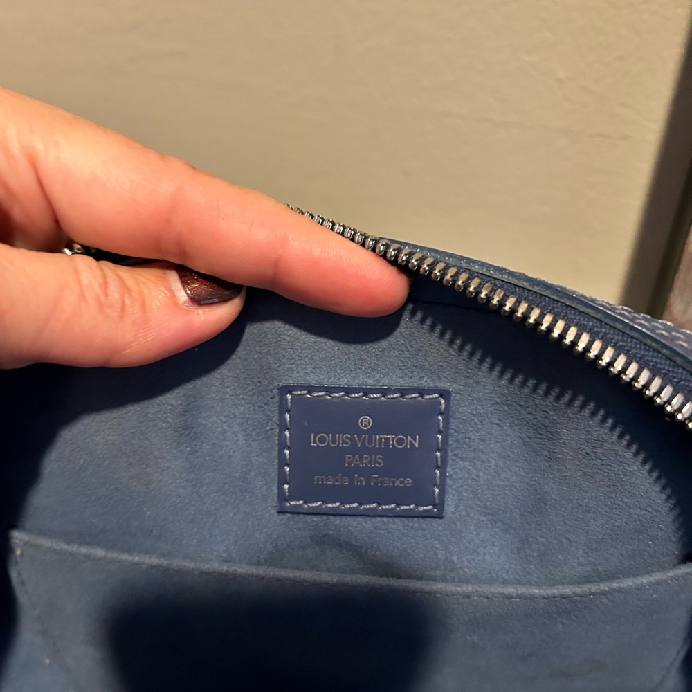 Jasmine leather Louis Vuitton Blue Epi - Picture 4 of 9